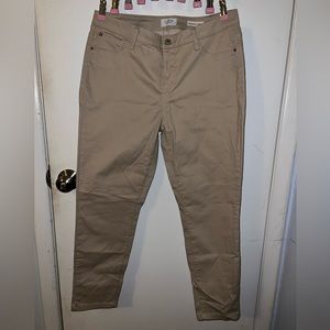 CURVE appeal minimalist jegging size 12/31- Beige. Like new